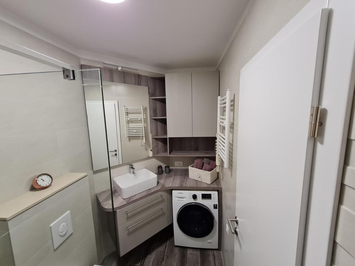 Apartman Mirella Apartment