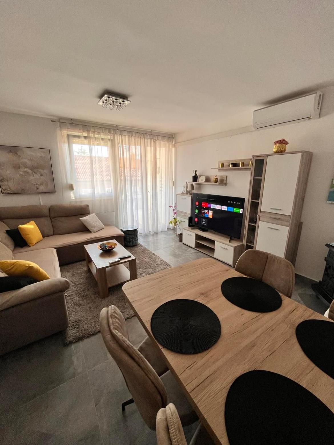 Apartman Mirella Zadar